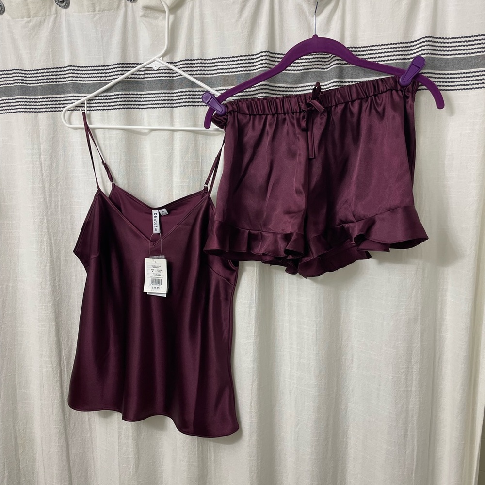 David’s Bridal set